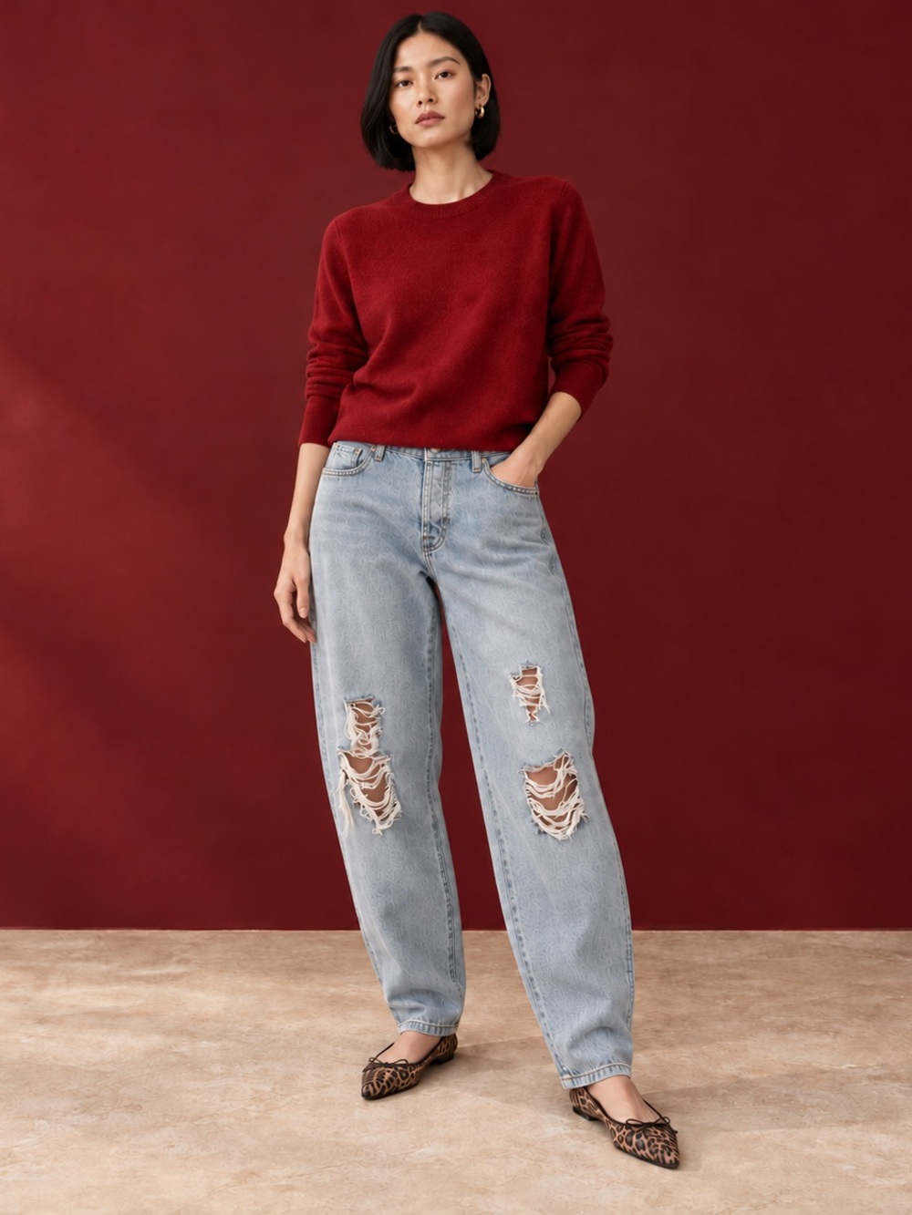 Light Wash Distressed Women's Jeans